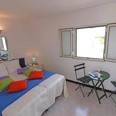 Casa Vacanze Rebecca A 2 Posti Vakantiehuis Otranto